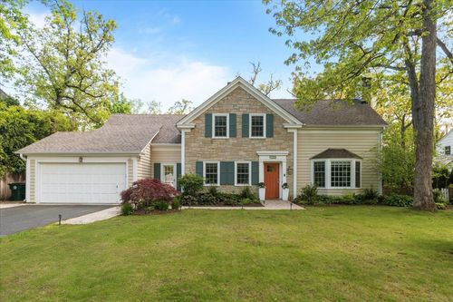 409 Crescent Dr, Lake Bluff, IL, 60044-2707 | Card Image