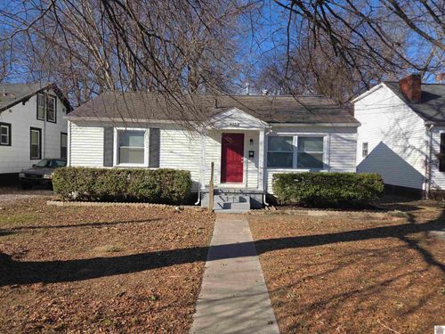 915 N 25th St, Paducah, KY, 42001-3035 | Card Image