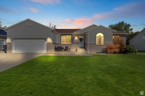 4058 W Ascot Downs Dr, South Jordan, UT, 84009-7100 | Card Image