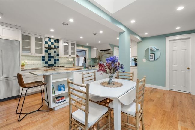 84 Eastbourne Rd, House other with 3 bedrooms, 2 bathrooms and 2 parking in Newton MA | Image 8