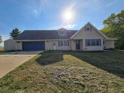 10305 Village Rd, GRATIOT, WI, 53541-9730 | Card Image