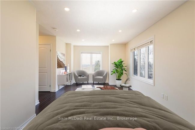1 - 515 Garner Rd W, House attached with 3 bedrooms, 2 bathrooms and 1 parking in Ancaster ON | Image 16