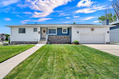 4371 2900, Roy, UT, 84067-9548 | Card Image
