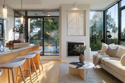 902-7088 18th Ave, Burnaby, BC, V3N0A2 | Card Image