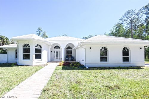 1520 Oakes Blvd, NAPLES, FL, 34119-8653 | Card Image