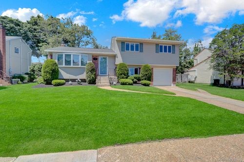 33 Brook Path, Plainview, NY, 11803-3734 | Card Image