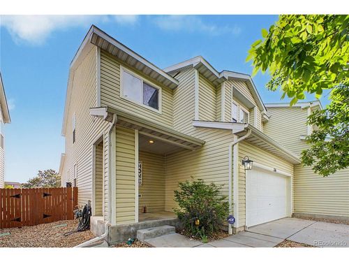 286 Ponderosa Pl, Fort Lupton, CO, 80621-2207 | Card Image