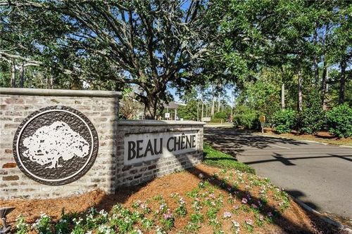 404-404 Tchefuncte Oaks, Mandeville, LA, 70471-1557 | Card Image