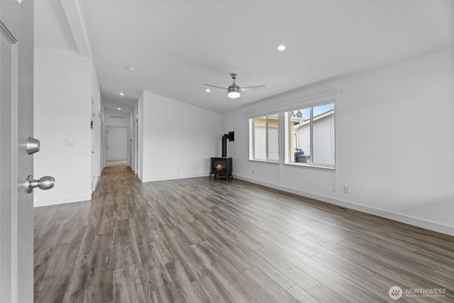 Living room w/gas fireplace | Image 4