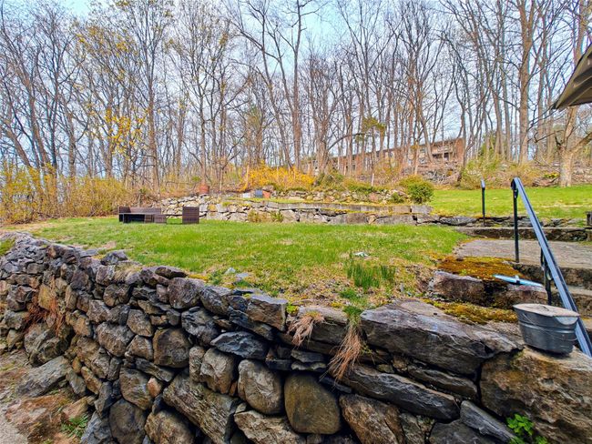 View of yard | Image 5