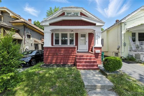 290 Crowley Ave, Buffalo, NY, 14207-1724 | Card Image