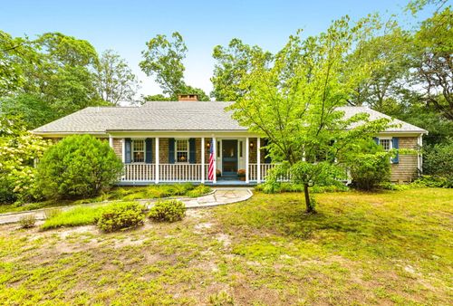 70 Run Hill Rd, Brewster, MA, 02631-2332 | Card Image