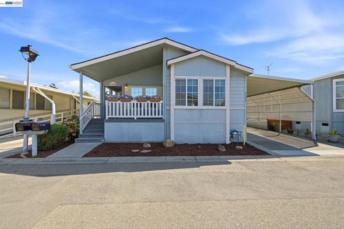 29020 Berkeley Rd, Hayward, CA, 94544-6302 | Card Image