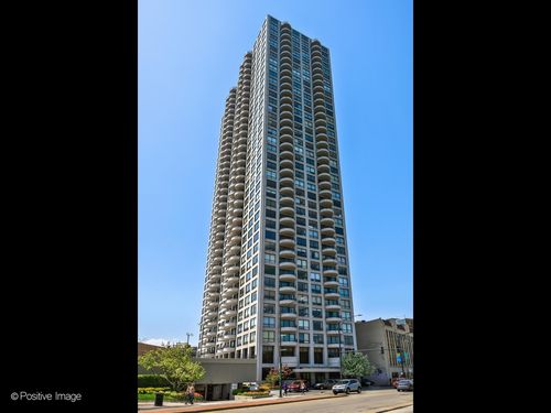 apt-35k-2020 N Lincoln Park W, Chicago, IL, 60614-4733 | Card Image