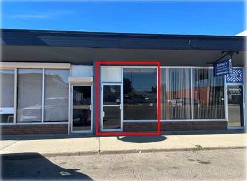 b-70 8 Street Nw, Medicine Hat, AB, T1A6P1 | Card Image