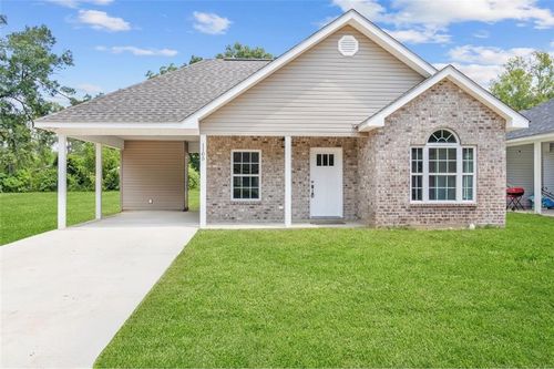1105 S Spruce St, Hammond, LA, 70403-5049 | Card Image