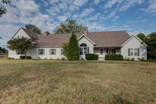 21207 Lawrence 1230, Aurora, MO, 65605-7212 | Card Image