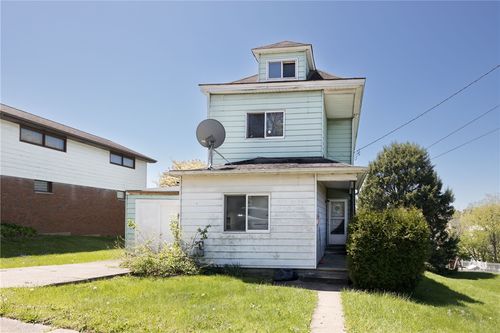 1113 Nash Ave, Monessen, PA, 15062-1851 | Card Image