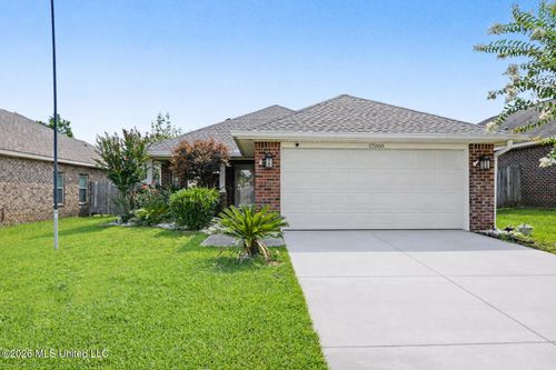 17008 Date Palm Dr, D'Iberville, MS, 39540-8825 | Card Image