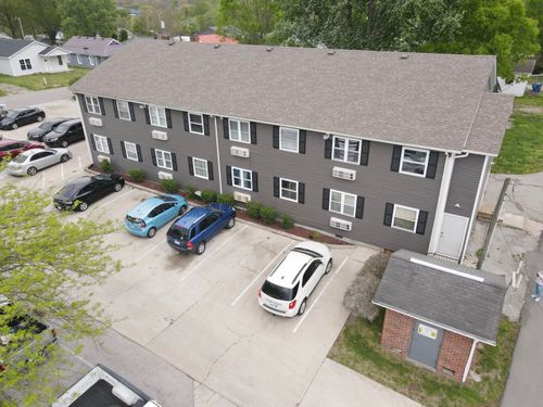 16 Linden Ave, Winchester, KY, 40391-1410 | Card Image