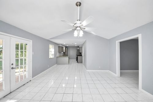 6031 Dellfern Dr, Houston, TX, 77035-4125 | Card Image
