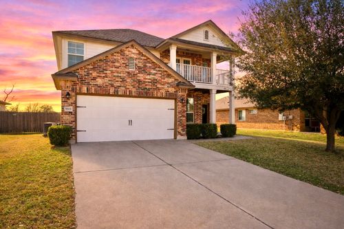 9808 Iron Horse Trl, Waco, TX, 76708-6166 | Card Image