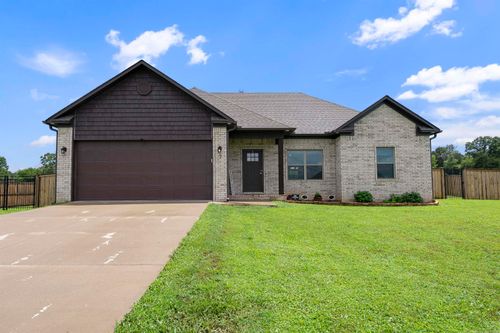 7 Edward Way, Greenbrier, AR, 72058-8057 | Card Image