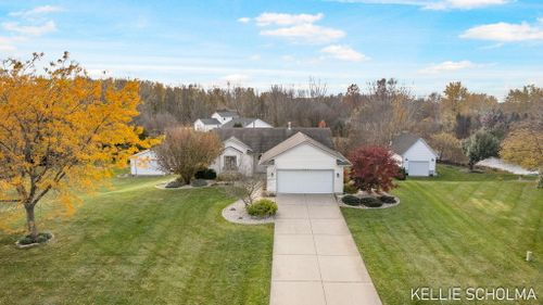 6136 Groen Court, Allendale, MI, 49401 | Card Image