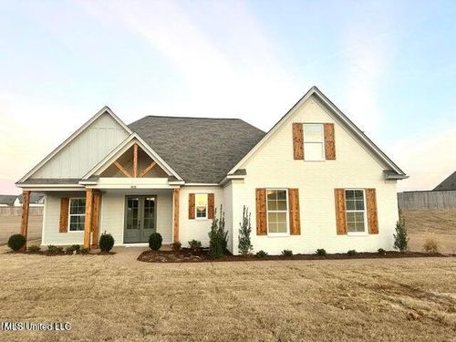 3838 Wilkerson Dr, Southaven, MS, 38672-1130 | Card Image