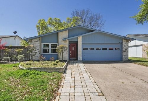1637 Dell Oak Dr, Garland, TX, 75040-5308 | Card Image