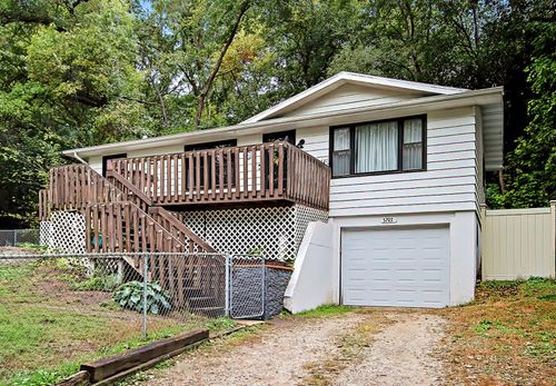 5703 Fox Lake Rd, McHenry, IL, 60051-8540 | Card Image