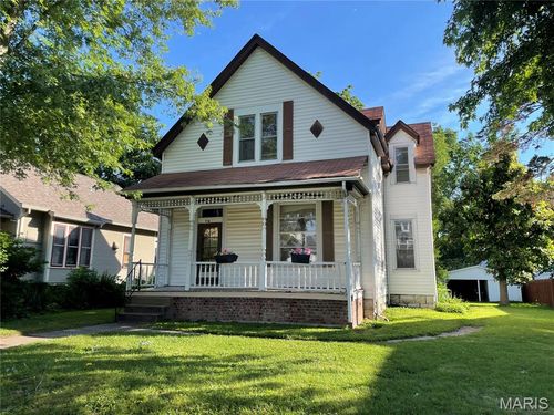 714 Monroe St, Saint Charles, MO, 63301-1843 | Card Image