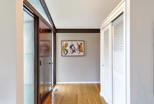 622 Pike Ave, House other with 3 bedrooms, 2 bathrooms and 4 parking in Attleboro MA | Image 8