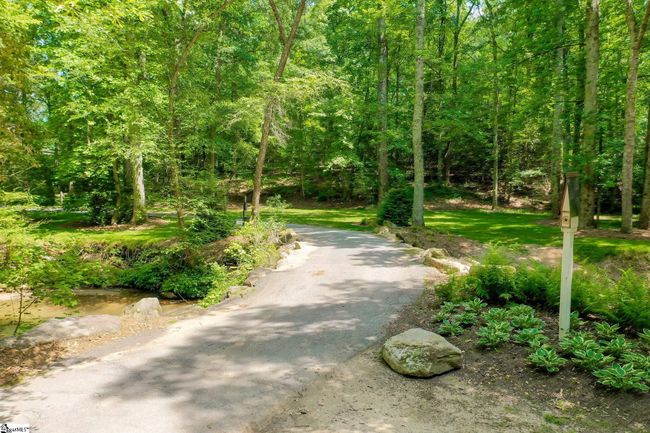 602 Baron Dr, House other with 3 bedrooms, 3 bathrooms and 2 parking in Greenville SC | Image 17
