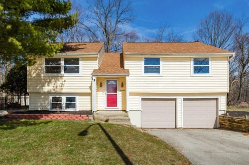8188 Kingsley Dr, Reynoldsburg, OH, 43068-1373 | Card Image