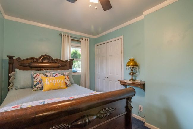 2142 Hawthorne Ln, House other with 3 bedrooms, 2 bathrooms and 12 parking in WAUKEGAN IL | Image 16