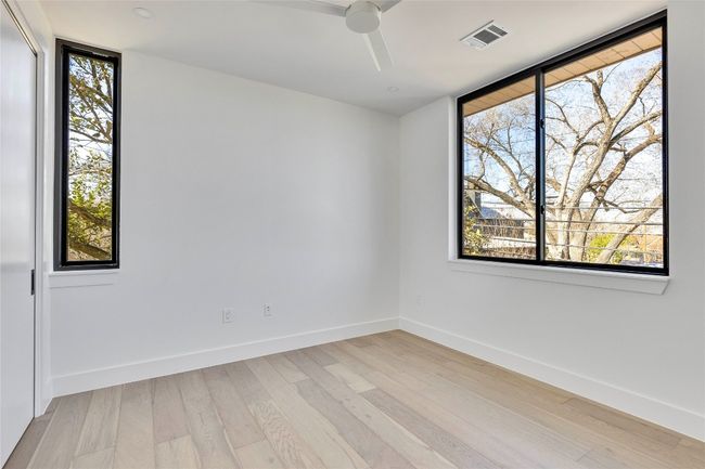 1804 Sylvan Dr, House other with 2 bedrooms, 3 bathrooms and 1 parking in Austin TX | Image 11