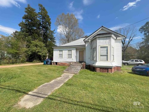 309 Alco Dr, Brewton, AL, 36426-5305 | Card Image