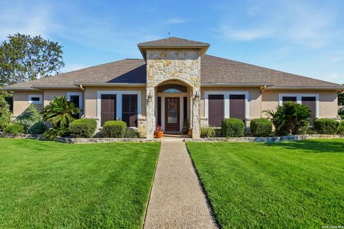 413 Private Road 4662, Castroville, TX, 78009-5541 | Card Image