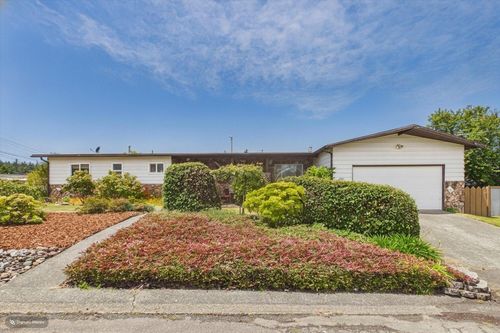 6140 Princeton Dr, Eureka, CA, 95503-6937 | Card Image
