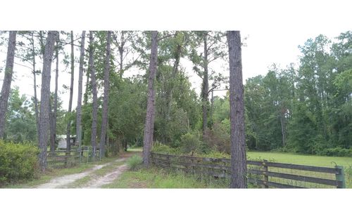 5713 112th Pl, Live Oak, FL, 32060-7239 | Card Image
