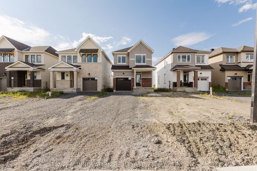 329 Cantering Drive, Stittsville - Munster - Richmond, ON, K0A2Z2 | Card Image