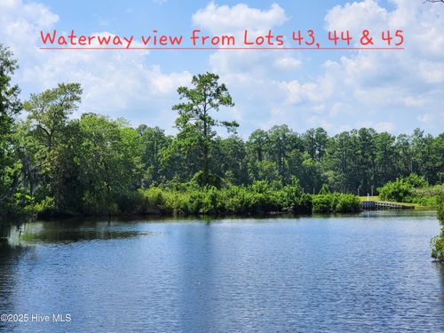 243 Highwood Ln, New Bern, NC, 28562 | Card Image