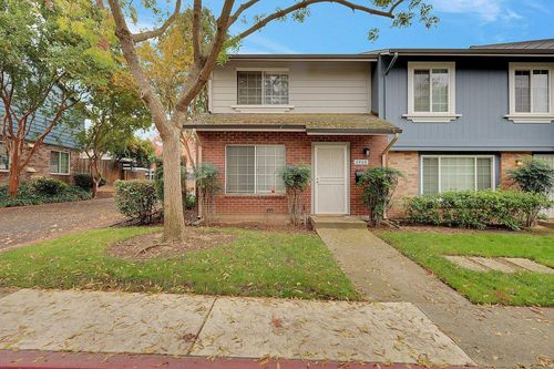 3960 Oak Villa Circle, Carmichael, CA, 95608 | Card Image