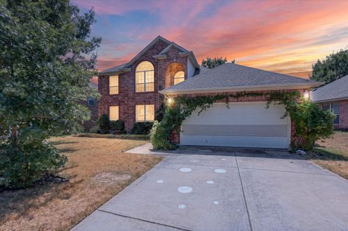 8646 Granville Dr, Dallas, TX, 75249-2619 | Card Image