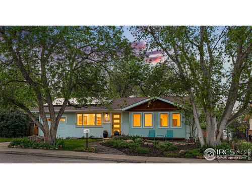 2545 Woodstock Pl, Boulder, CO, 80305-6226 | Card Image