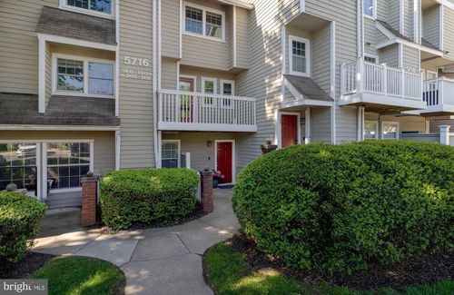 150-5716 Chapman Mill Dr, ROCKVILLE, MD, 20852-5571 | Card Image