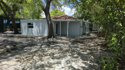 181-181 Nw 44th St, Miami, FL, 33127-2605 | Card Image