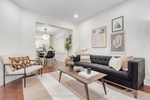 253 Mcroberts Ave, Toronto, ON, M6E4P3 | Card Image