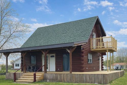 16642 North Main St, Summitville, IN, 46070-9186 | Card Image